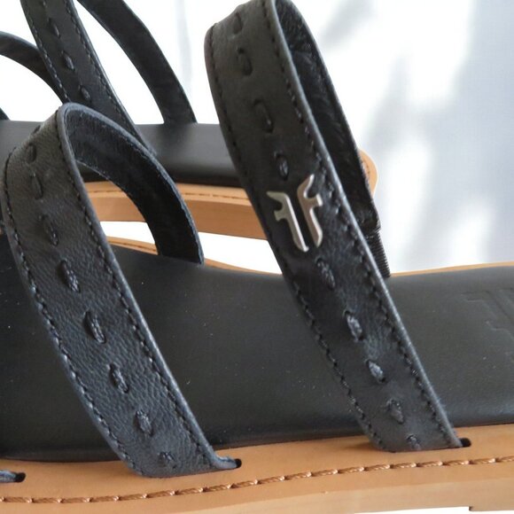 FRYE - Faye Strappy Slide Leather Sandal, Size 8M, Black - NWT - Picture 6 of 16